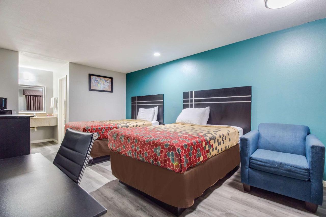 Econo Lodge Houston Brookhollow Exterior foto
