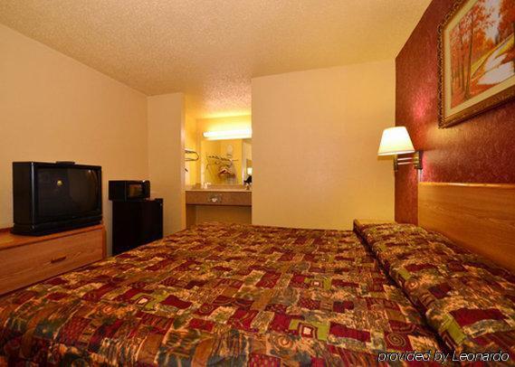 Econo Lodge Houston Brookhollow Quarto foto