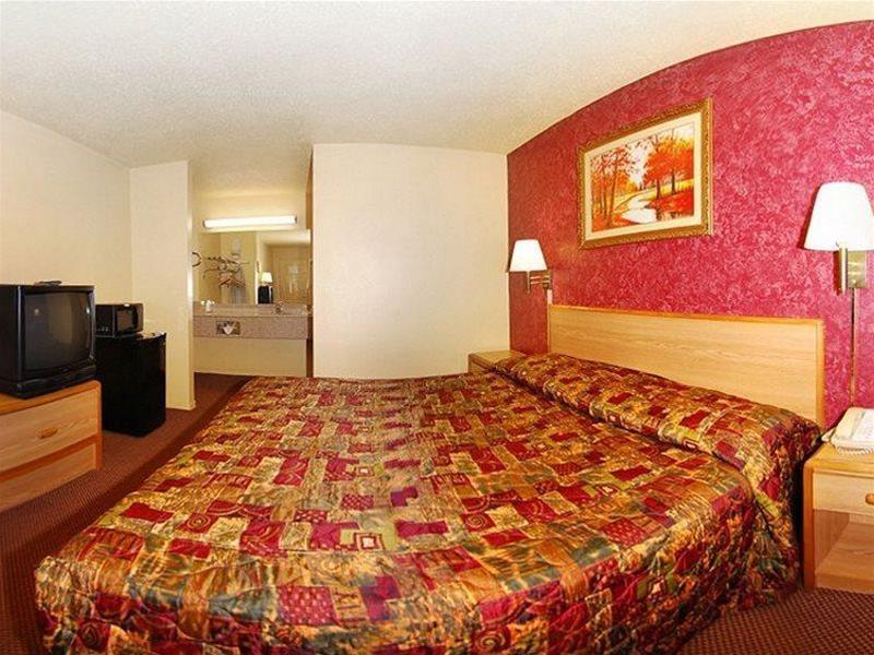 Econo Lodge Houston Brookhollow Exterior foto